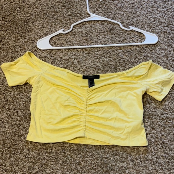 Forever 21 Tops - Forever 21 yellow top L